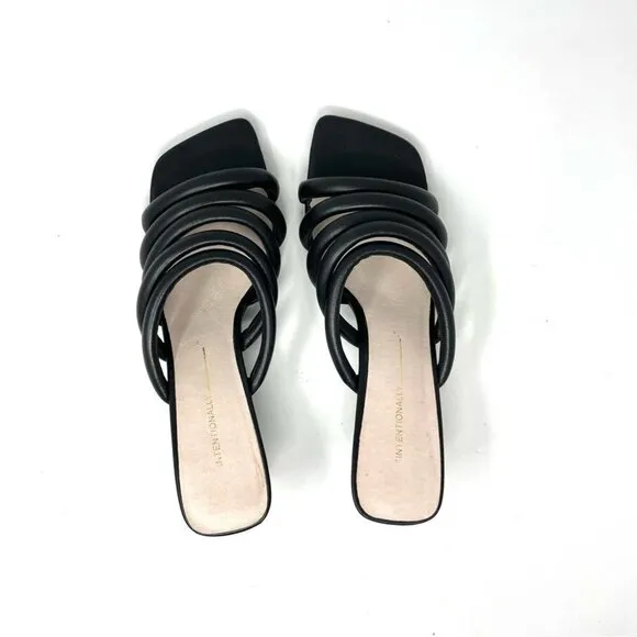 ** Intentionally Blank Willow III Black Tubular Leather Strap Sandals Size 8
