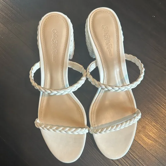 🌟 Saks Fifth Avenue White Braided Block Heel Sandals - Size 38 🌟