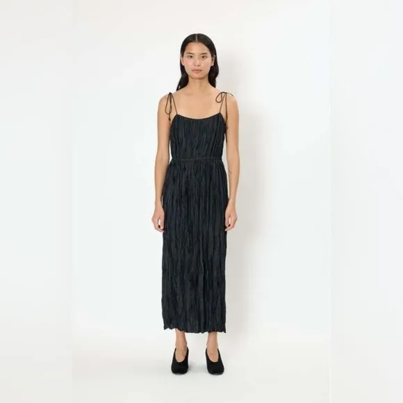 🆕 ULLA JOHNSON Orla Tie-Shoulder Plissé Midi Dress Black Size 10