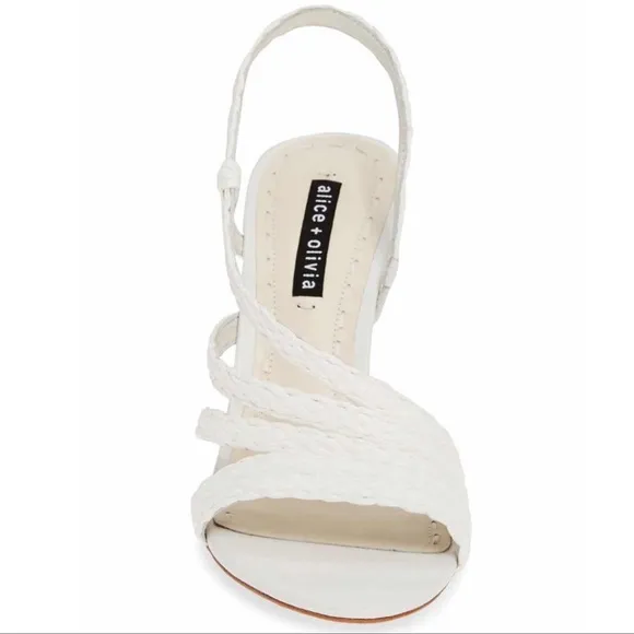 1 hour sale. Alice   Olivia, Fanniey White Heel Sandals, size 9, NIOB