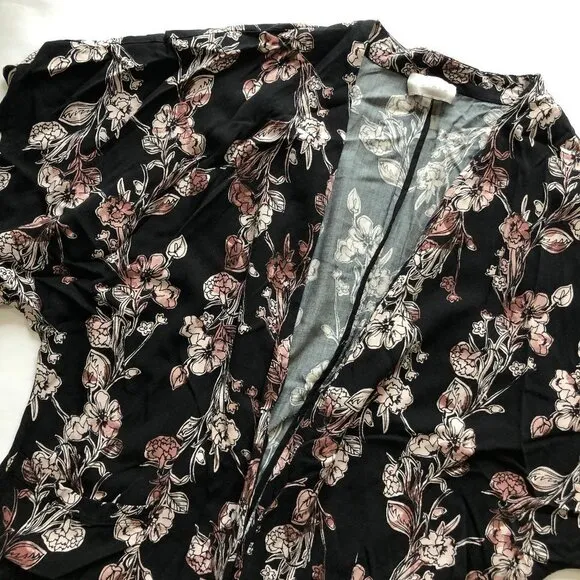 1. STATE Vineyard Floral Print Kimono S EUC