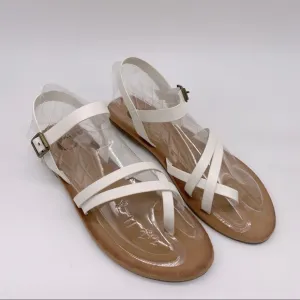10 Journee CollectionWomen's Vasek faux leather Sandals in white size 10 NEW