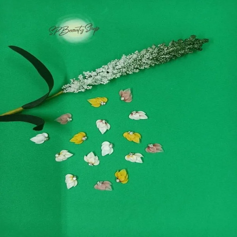3D FLOWERS-acrylic flowers-3D nail art - nail charms - nail charms 3D - nail art- 3D acrylic flower
