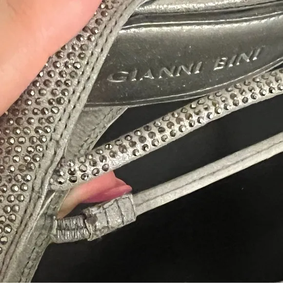#65 Gianni Bini bejeweled silver pewter strappy sandals4”heels, size 7.Worn once