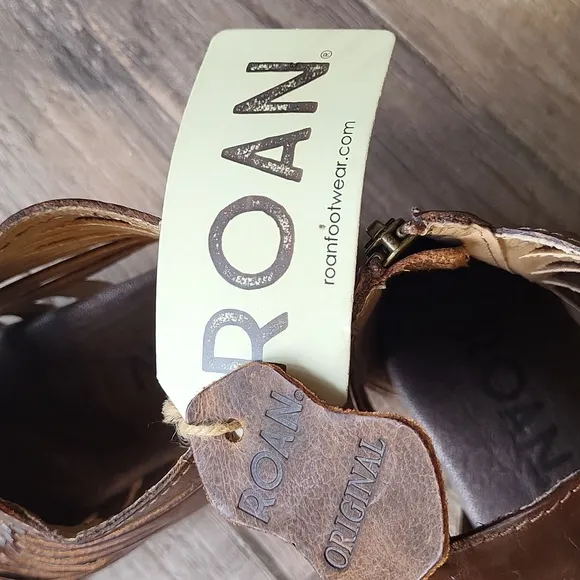 7.5W Roan By Bed Stu Pearl Leather Gladiator Sandals Zipper Closure