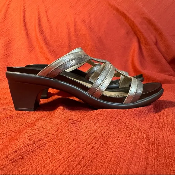 ABEO Glyniss Metallic Silver Wedge Sandals, Women’s Size 8, EUC