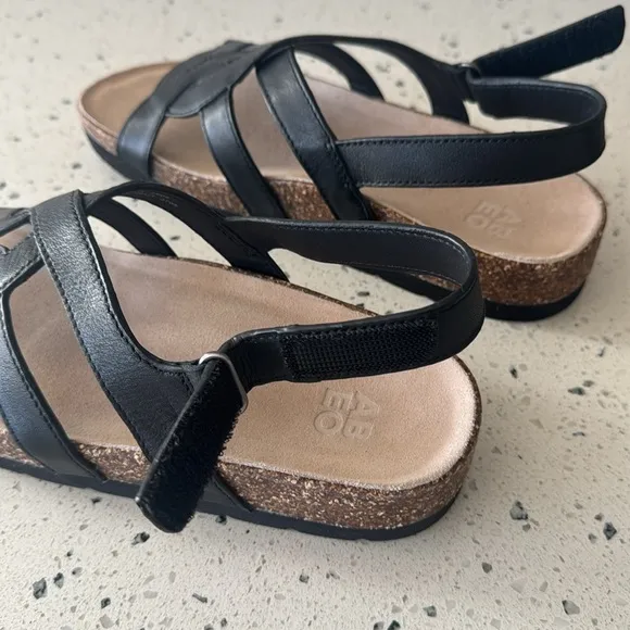 ABEO Lanai (Lacy) Women’s Size 9 Black Leather Sandals Comfortable Casual NWOB