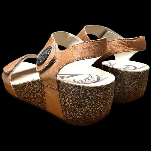 ABEO Una Women Size 10N Wedges Sandals Stone Leather Adjustable Neutral Support