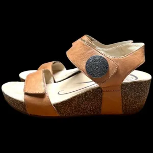 ABEO Una Women Size 10N Wedges Sandals Stone Leather Adjustable Neutral Support