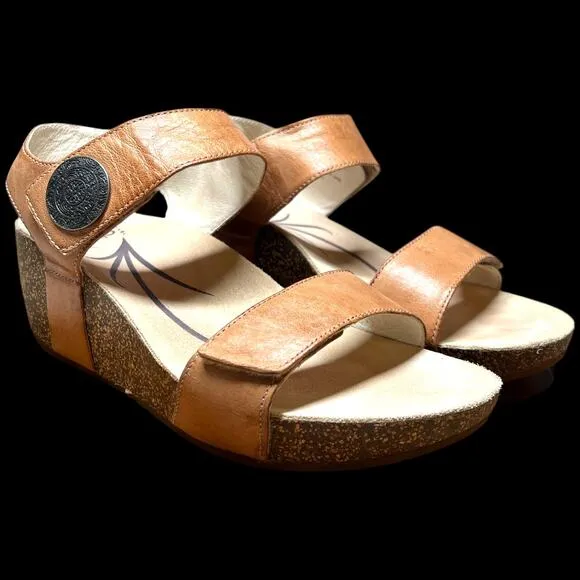 ABEO Una Women Size 10N Wedges Sandals Stone Leather Adjustable Neutral Support