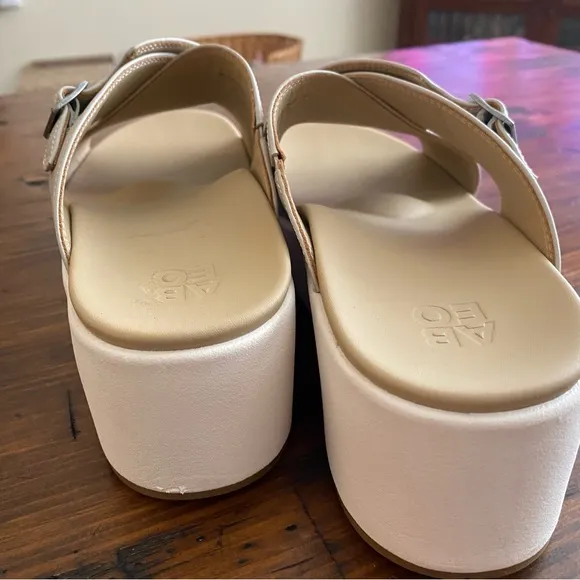 Abeo Womens 9 Solstice Leather Cross Wedge Sandal Beige Metatarsal Footbed