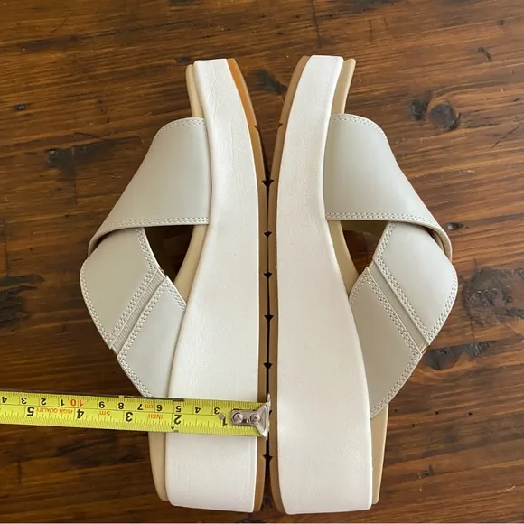 Abeo Womens 9 Solstice Leather Cross Wedge Sandal Beige Metatarsal Footbed