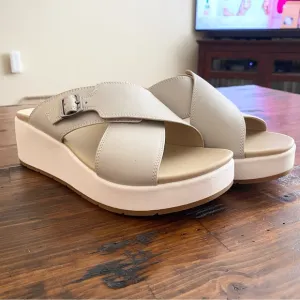 Abeo Womens 9 Solstice Leather Cross Wedge Sandal Beige Metatarsal Footbed
