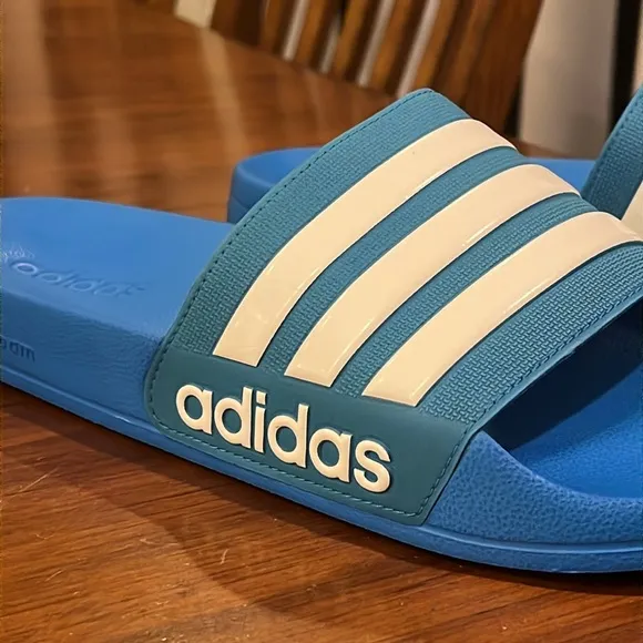 Adidas Adilette Shower Pool Slides Sandals Shoes new blue B42211 Men’s Size 9