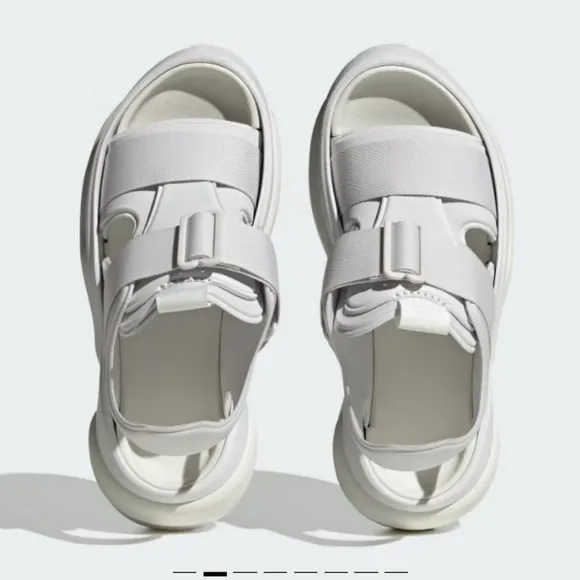 Adidas Mehana Sandal in Dash Grey NWOB