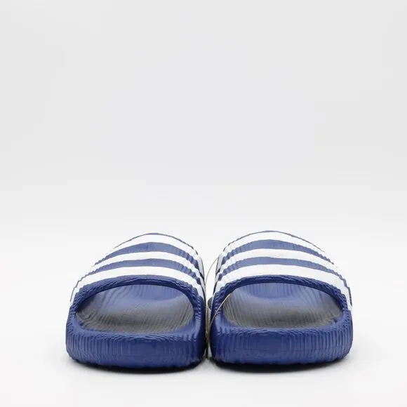 Adidas Originals Women's Cushioned Adilette 22 Sliders Sandals Blue/White Size 7
