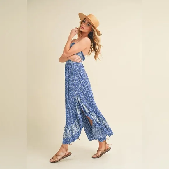 Aemi   Co NWT Ditsy Floral Ruffled Hem Maxi Cami Dress - M