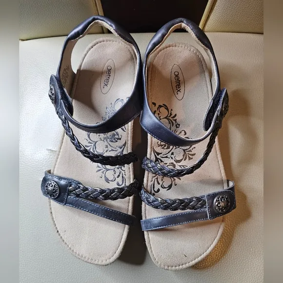 Aetrex Kids' Navy Sandals