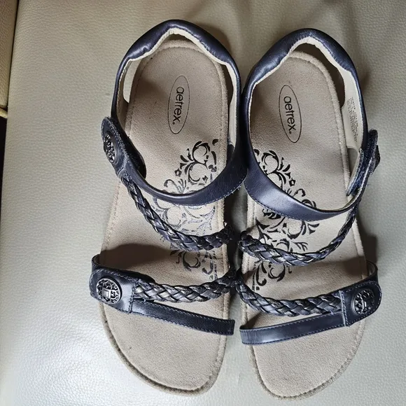 Aetrex Kids' Navy Sandals