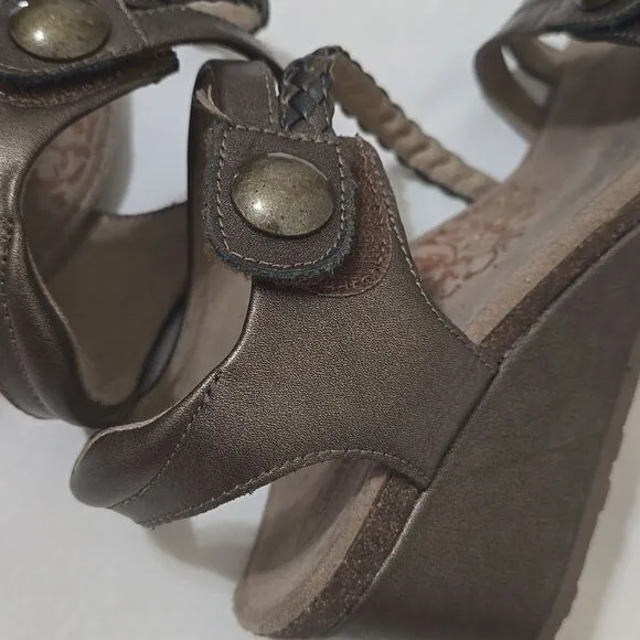 Aetrex sandals size 9.5