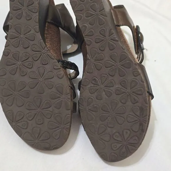 Aetrex sandals size 9.5