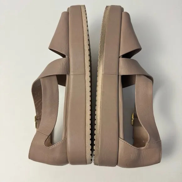 AGL Platform Flatform Leather Sandals Women’s Size 38.5 / 8.5 US Mauve
