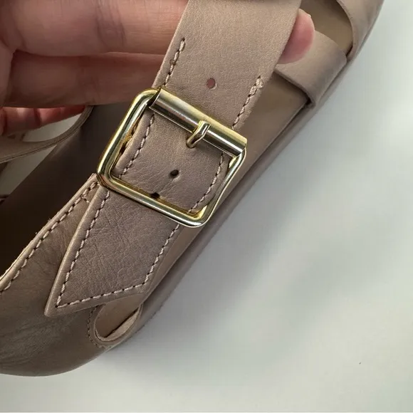 AGL Platform Flatform Leather Sandals Women’s Size 38.5 / 8.5 US Mauve