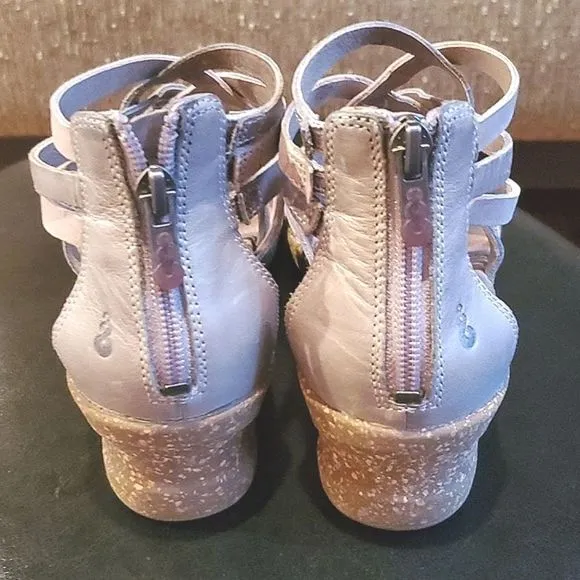 Ahnu Trolley Strapoy Wedge Sandals, Size W7, Excellent Cond!