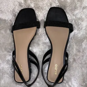 Aldo Sandals​​​