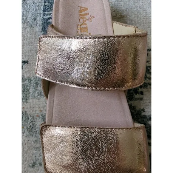 Alegria Bryce Sz 38 US 8 Women's Double Strap Rose Gold Metallic Sandals Slides