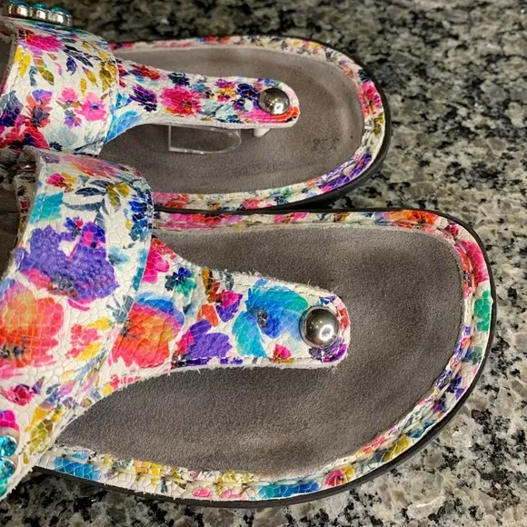 Alegria Carina Floral Perennial Crackle Platform Comfort Sandals Size EU…