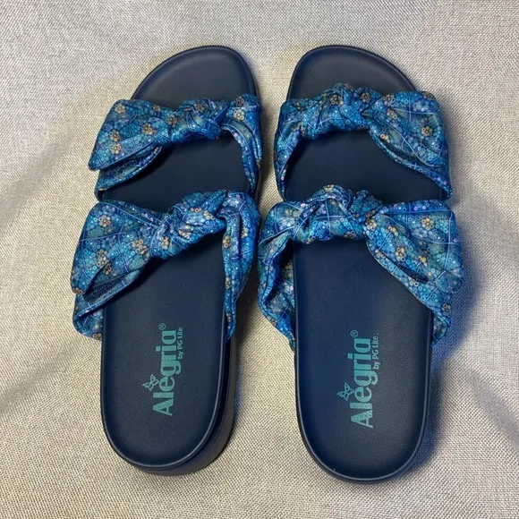 Alegria Dream Fit Slide Sandals - Sage. Size 42. US-11,5