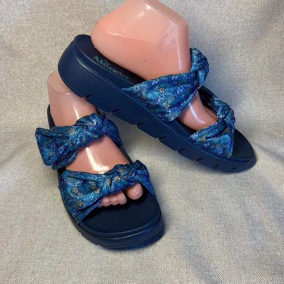 Alegria Dream Fit Slide Sandals - Sage. Size 42. US-11,5