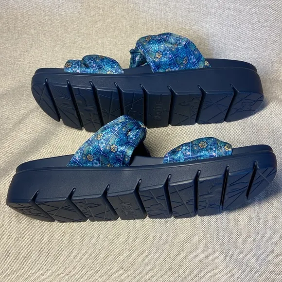 Alegria Dream Fit Slide Sandals - Sage. Size 42. US-11,5