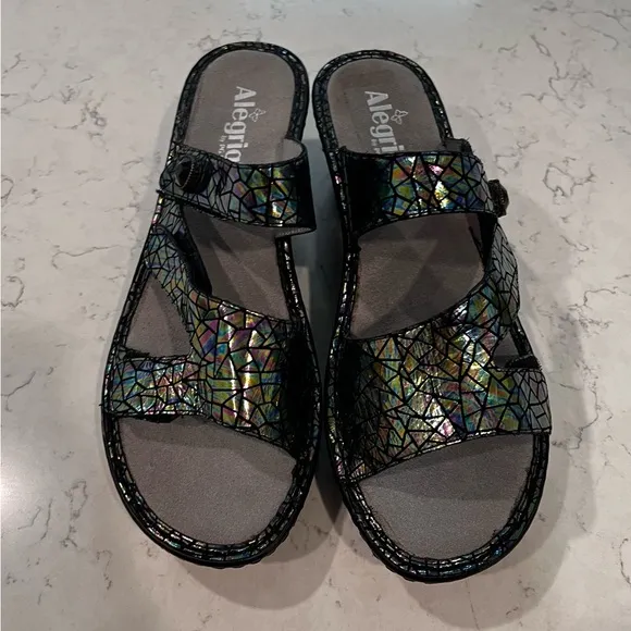 Alegria NWOB Loti Tectonic Iridescent Wedge Sandals Size 42 / US 11.5-12