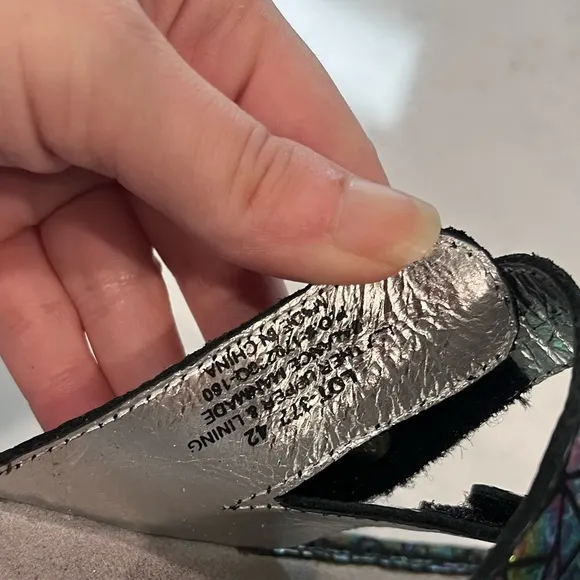 Alegria NWOB Loti Tectonic Iridescent Wedge Sandals Size 42 / US 11.5-12
