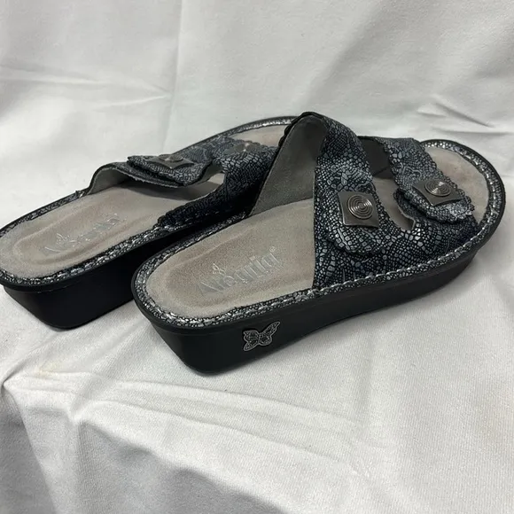 Alegria Sandals Sandra Size EU 38Leather Adjustable Slide Sandals Pewter Lace