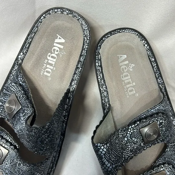 Alegria Sandals Sandra Size EU 38Leather Adjustable Slide Sandals Pewter Lace