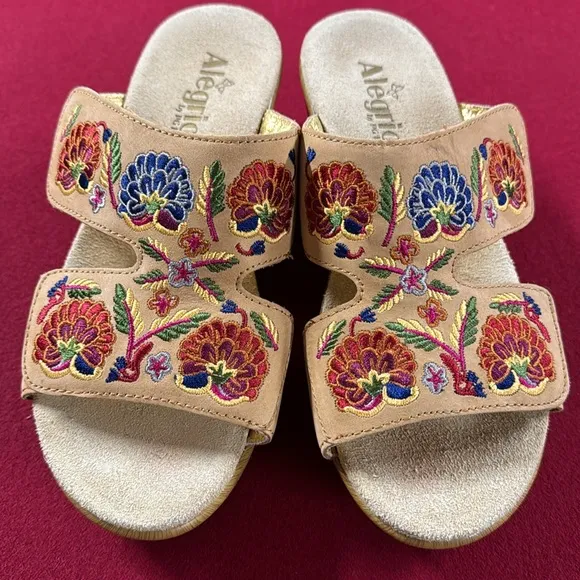 ALEGRIA SLIDES