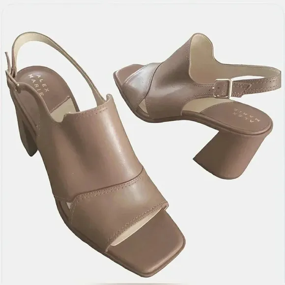 Alex Marie 10 Slingback Tan Leather Block Heel Open Toe Slip-On Sandals