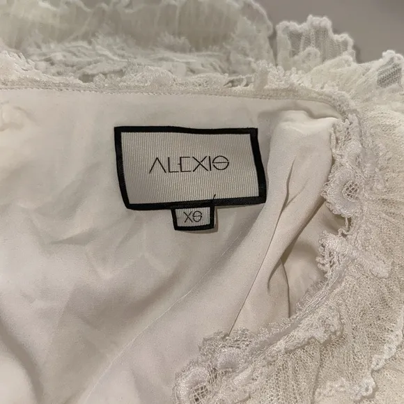 ALEXIS *Fairuza* white ivory embroidered ruffle mini dress w rope belt XS