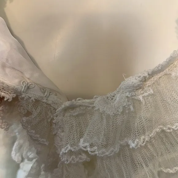 ALEXIS *Fairuza* white ivory embroidered ruffle mini dress w rope belt XS