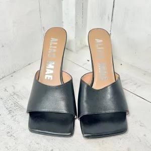 Alias ​​Mae Leni Leather Slip On Wide Strap Mule Heels Black Women's Size 40 / 9