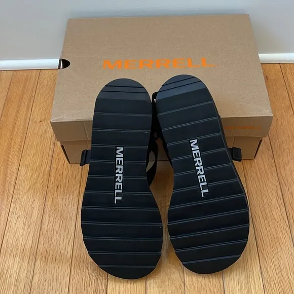Alpine strap black sandals