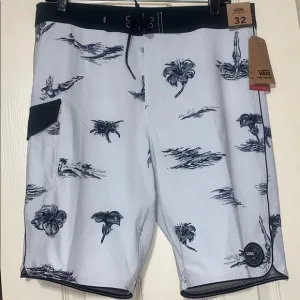 &gt;💙BOARD SHORT MIXED SCALLOP PALMS SWIM POOL BEACH🏝️ 20” OUTSEAM BRAND NEW VANS