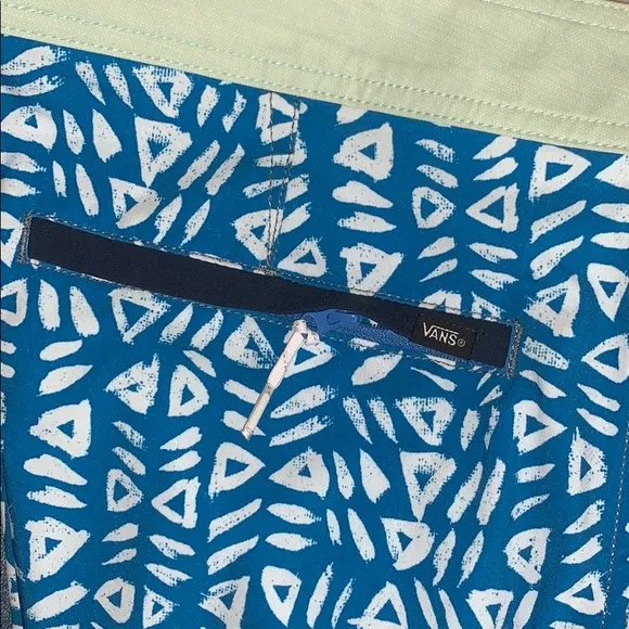 &gt;💙ERA BOARDSHORT STRIPES WARRIORS SWIM SHORTS TRUNK POOL BEACH🏖 BRAND NEW VANS