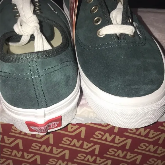 &gt;👦🏻SCOTCHGARD DURABLE PROTECTION AUTHENTIC DARKEST SPRUCE SUEDE BRAND NEW VANS