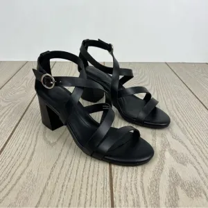 Anne Klein Women's Rowen Faux Leather Buckle Strappy Sandals 7M Black $85