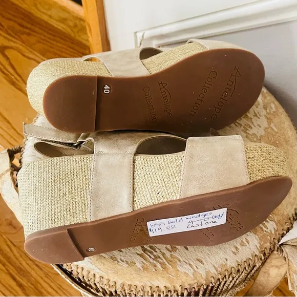 ANTELOPE Metallic Gold Linen Wedge Heeled Sandals Like New Taupe Tan Size 40