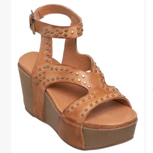 Antelope Tan Kade Leather Wedge Studded Platform Sandals NWT